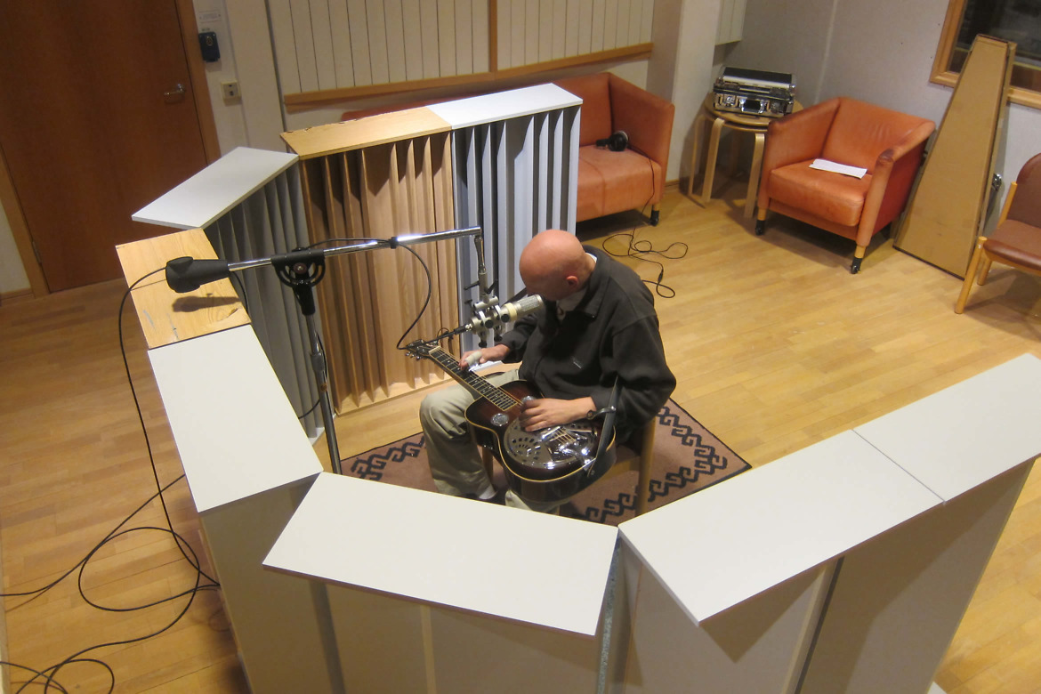 Dobro Wings studio inspelning